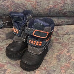 Totes snow boots